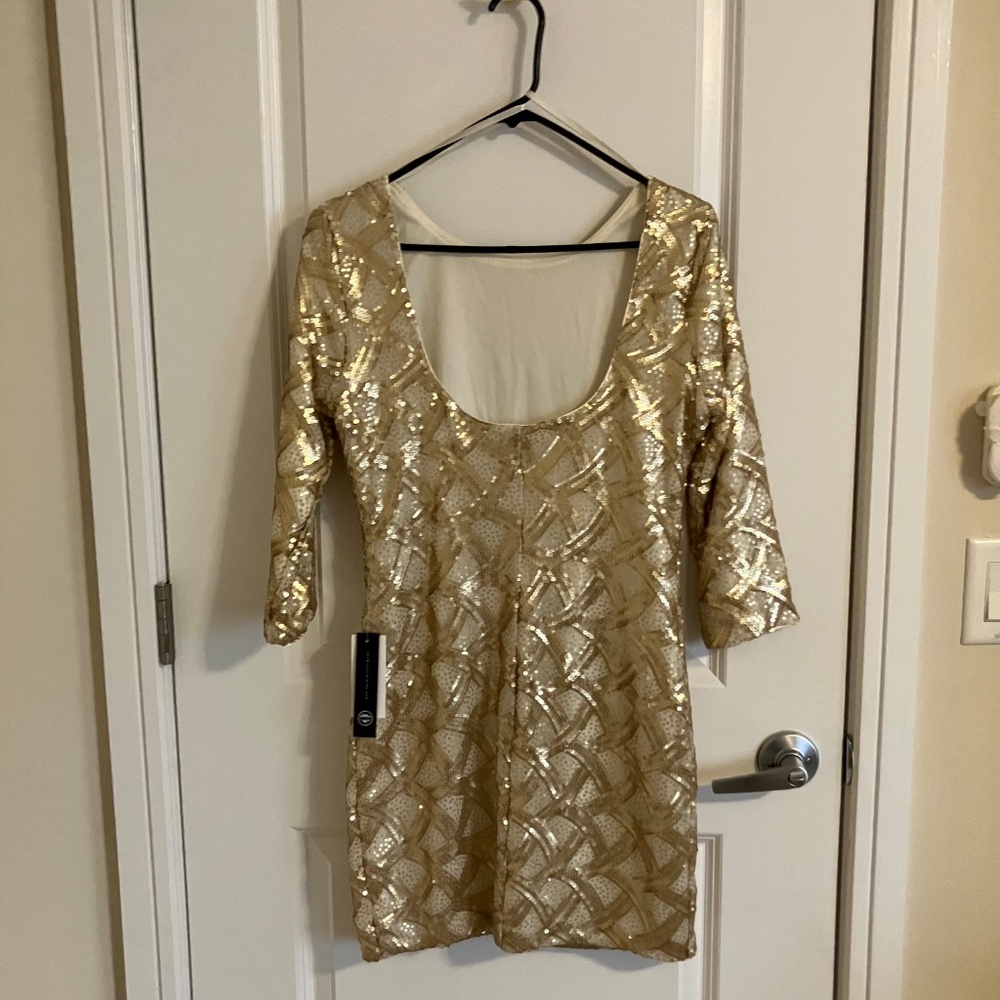 As You Wish Women's Festive Sequin Dress - Picture 2 of 4